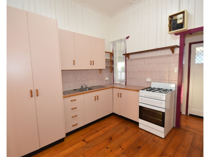 24 Eton Street, East Toowoomba QLD 4350