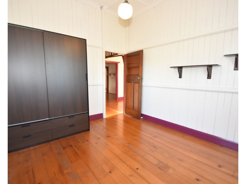 24 Eton Street, East Toowoomba QLD 4350