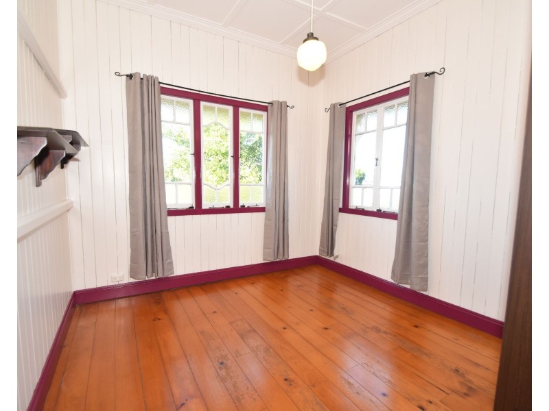 24 Eton Street, East Toowoomba QLD 4350