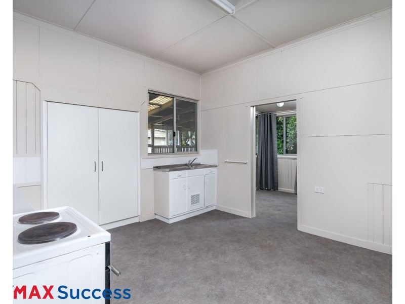 263 Alderley Street, Centenary Heights QLD 4350