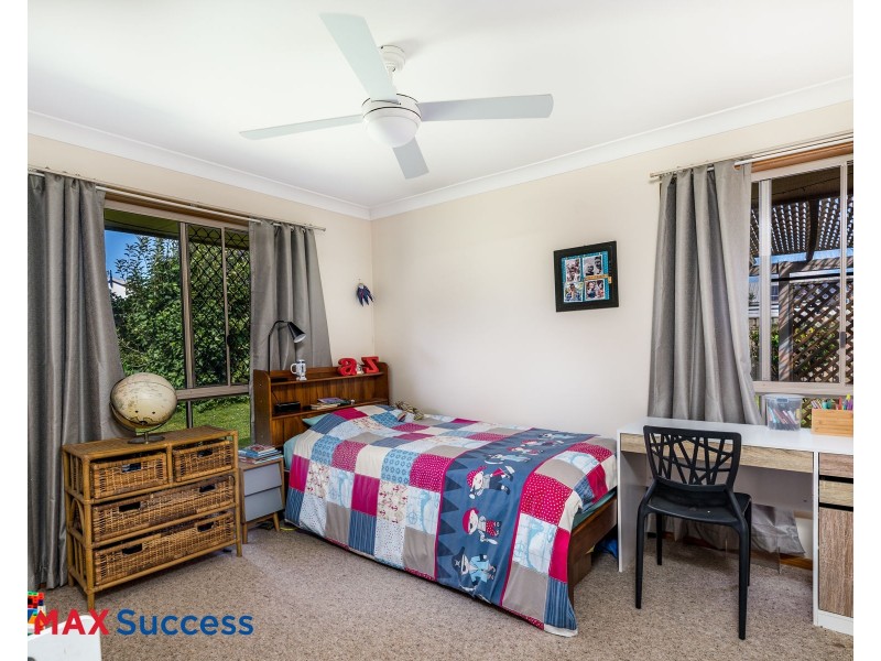 30 Wiemers Crescent, Centenary Heights QLD 4350