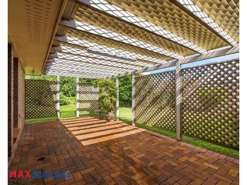 30 Wiemers Crescent, Centenary Heights QLD 4350