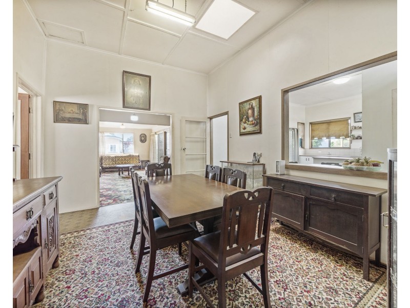 232 Geddes Street, Centenary Heights QLD 4350
