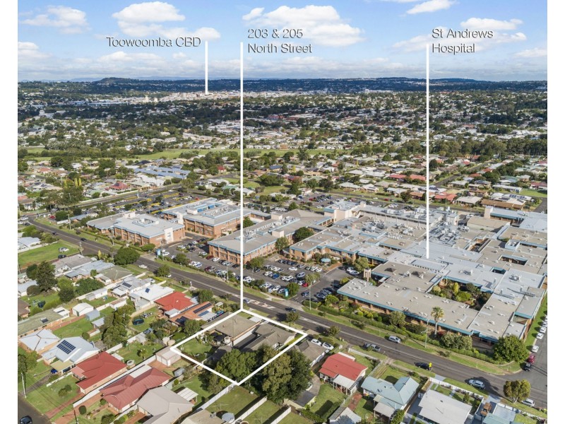 203-205 North Street, Rockville QLD 4350