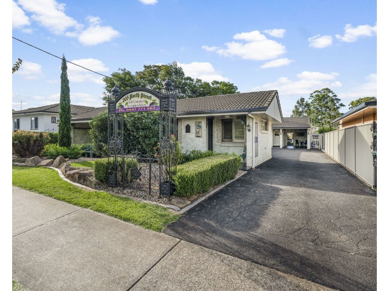 203-205 North Street, Rockville QLD 4350