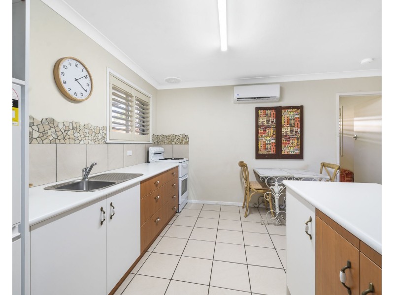 203-205 North Street, Rockville QLD 4350