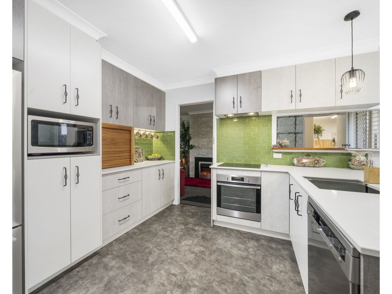 203-205 North Street, Rockville QLD 4350