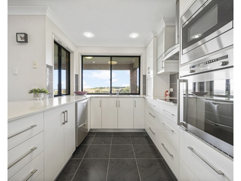 20 Holly Avenue, Highfields QLD 4352