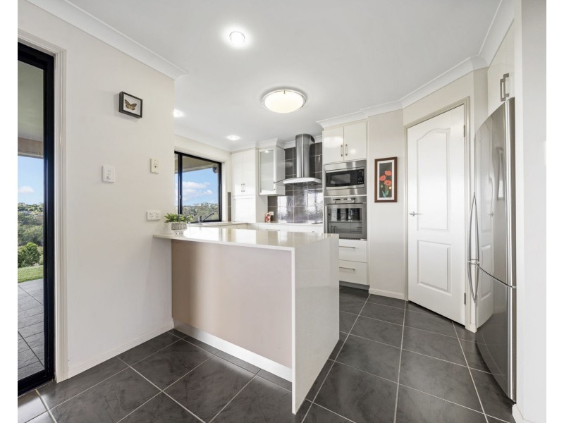 20 Holly Avenue, Highfields QLD 4352