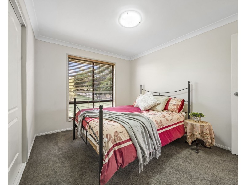 20 Holly Avenue, Highfields QLD 4352