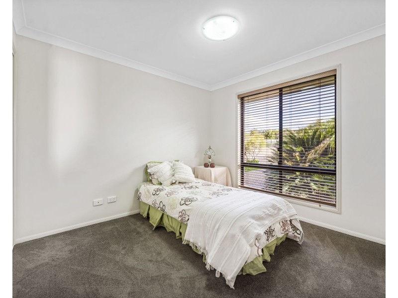 20 Holly Avenue, Highfields QLD 4352