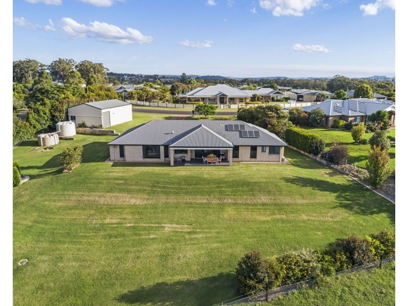 20 Holly Avenue, Highfields QLD 4352