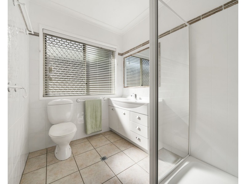 612 Hume Street, Middle Ridge QLD 4350