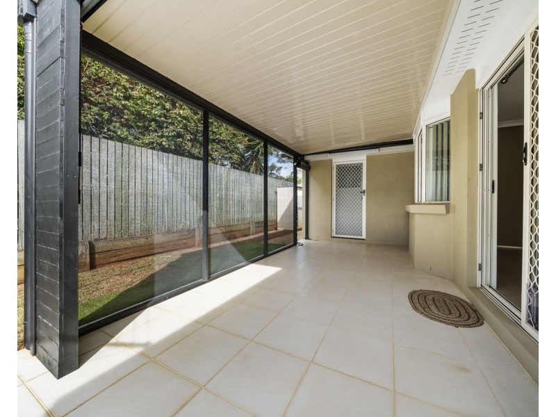 612 Hume Street, Middle Ridge QLD 4350