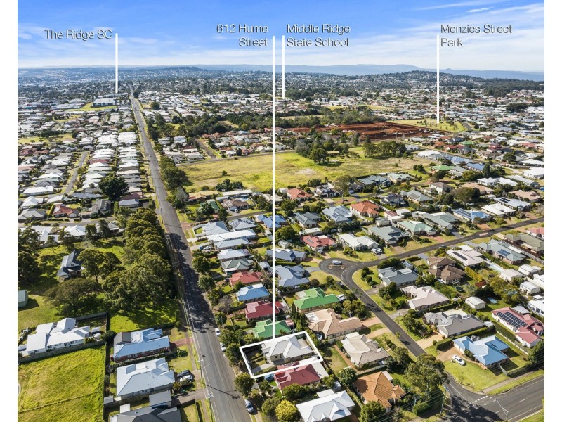 612 Hume Street, Middle Ridge QLD 4350