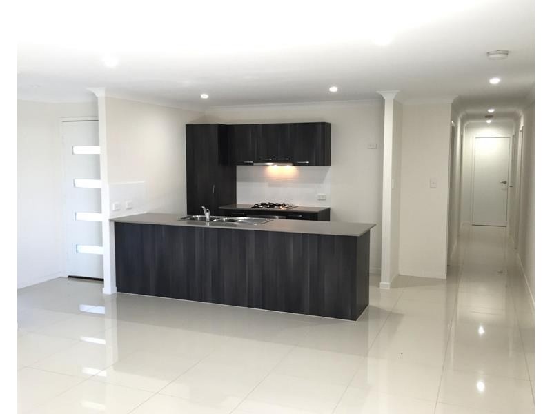 21 Cashmore Street, Wyreema QLD 4352