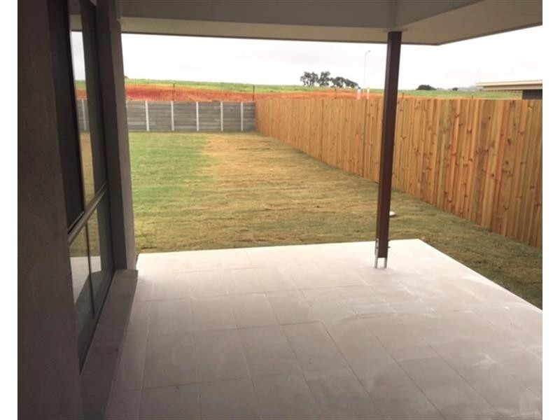 21 Cashmore Street, Wyreema QLD 4352