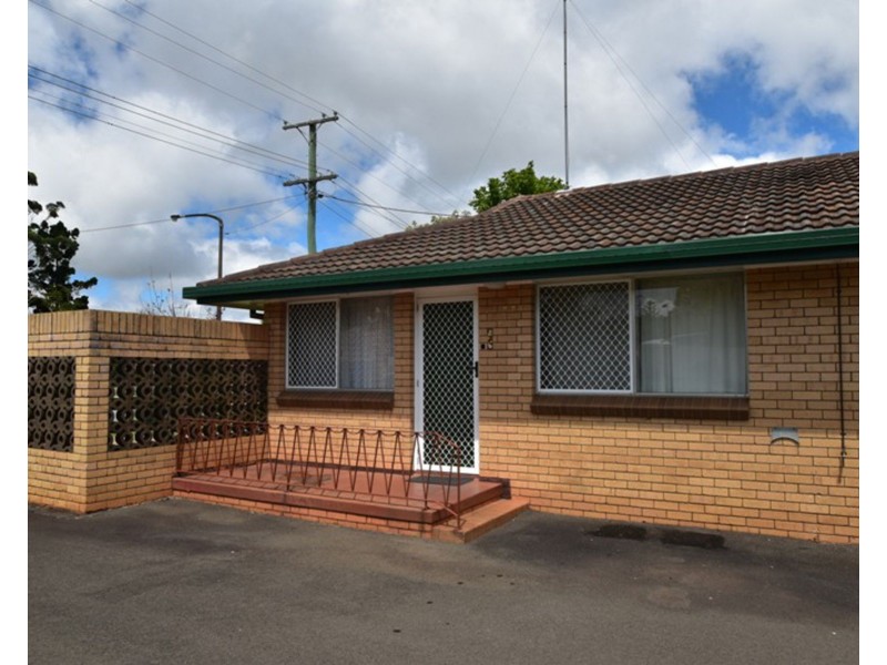 1/15 Perth Street, Rangeville QLD 4350