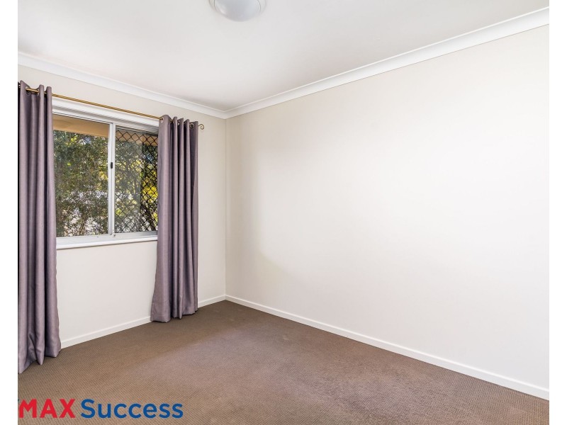 19 Erbacher Street, Centenary Heights QLD 4350