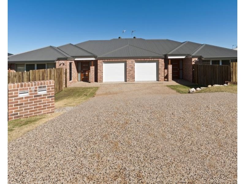 2/5 Amity Court, Harristown QLD 4350