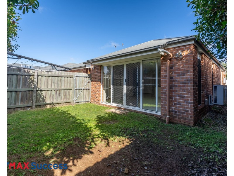 2/5 Amity Court, Harristown QLD 4350
