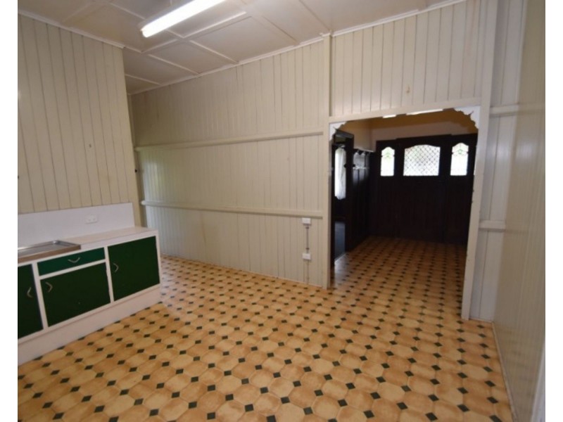 237 Geddes Street, South Toowoomba QLD 4350
