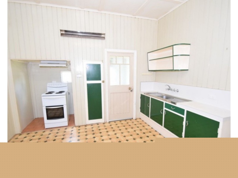 237 Geddes Street, South Toowoomba QLD 4350