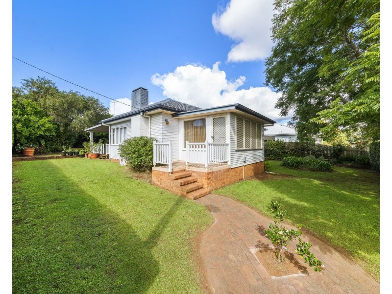 10 High Street, Rangeville QLD 4350