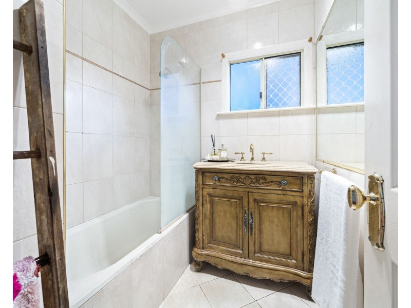 10 High Street, Rangeville QLD 4350