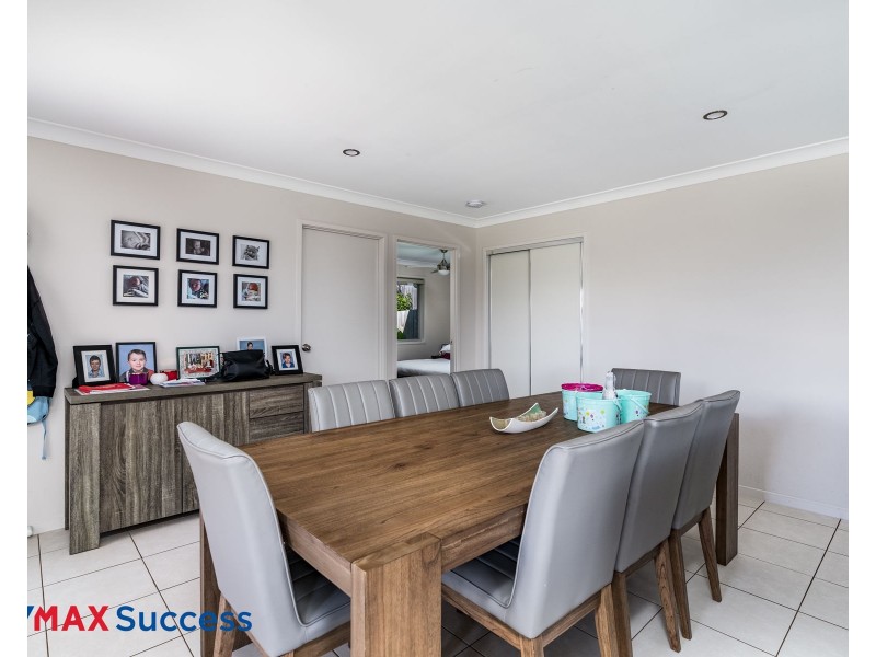 1/4 Grace View Street, Darling Heights QLD 4350
