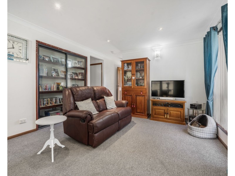 18 Beer Court, Kearneys Spring QLD 4350
