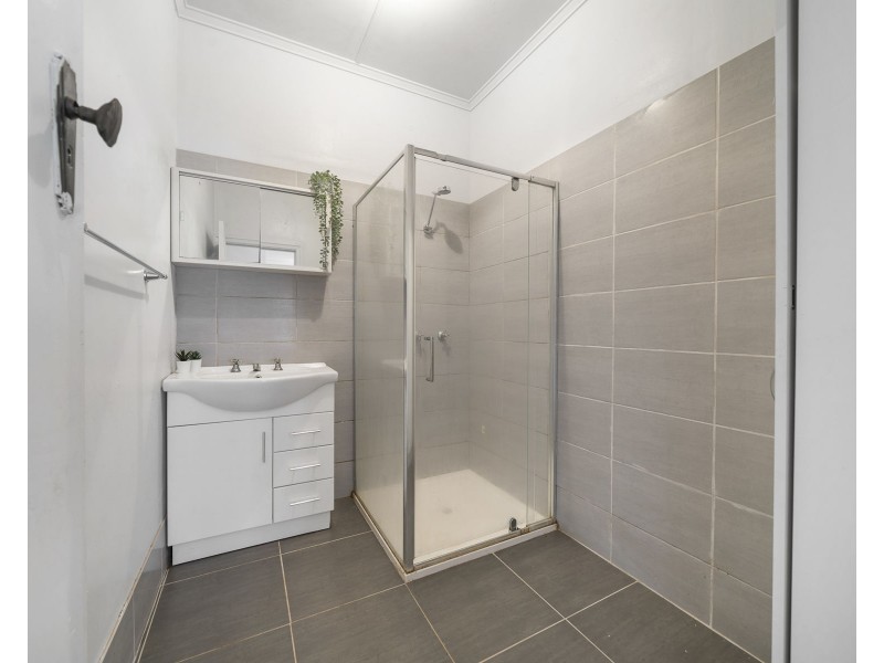36 Matthews Street, Harristown QLD 4350