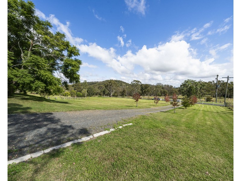 35 Mount Rascal Road, Mount Rascal QLD 4350