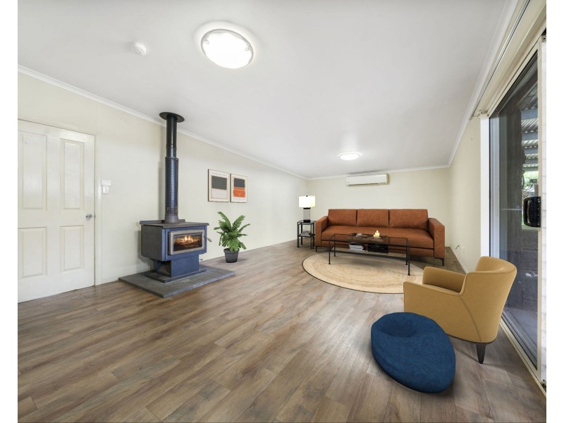 12 Rose Street, Wilsonton QLD 4350