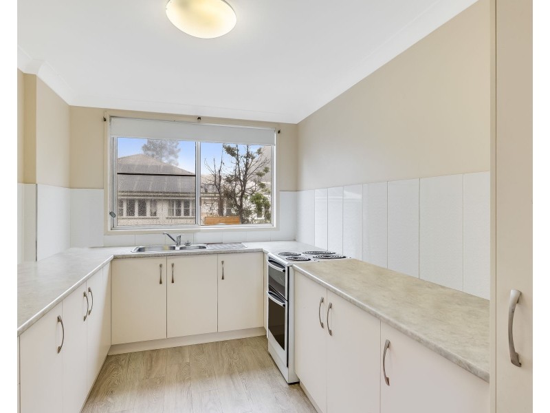 4/6A Margaret Street, East Toowoomba QLD 4350