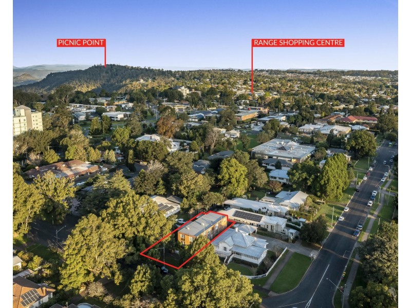 4/6A Margaret Street, East Toowoomba QLD 4350