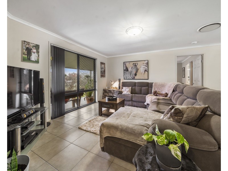 23 Pendoma Drive, Hodgson Vale QLD 4352