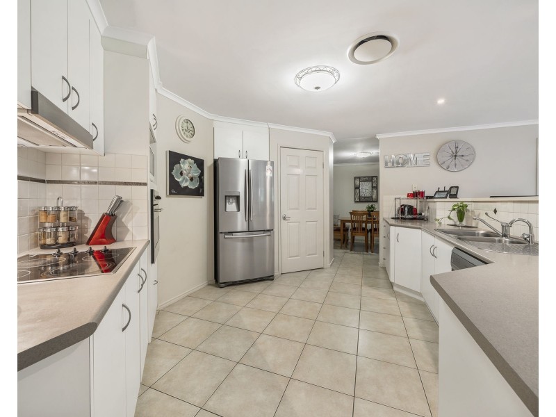 23 Pendoma Drive, Hodgson Vale QLD 4352