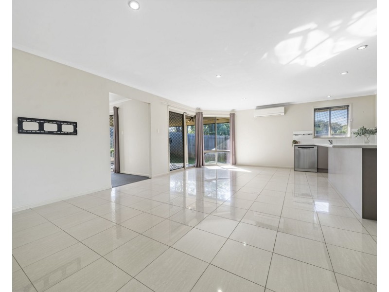 10 Trevean Drive, Kleinton QLD 4352
