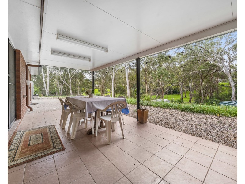 10 Acacia Avenue, Top Camp QLD 4350