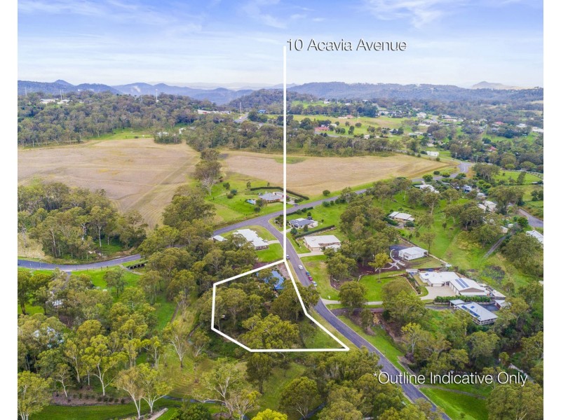 10 Acacia Avenue, Top Camp QLD 4350