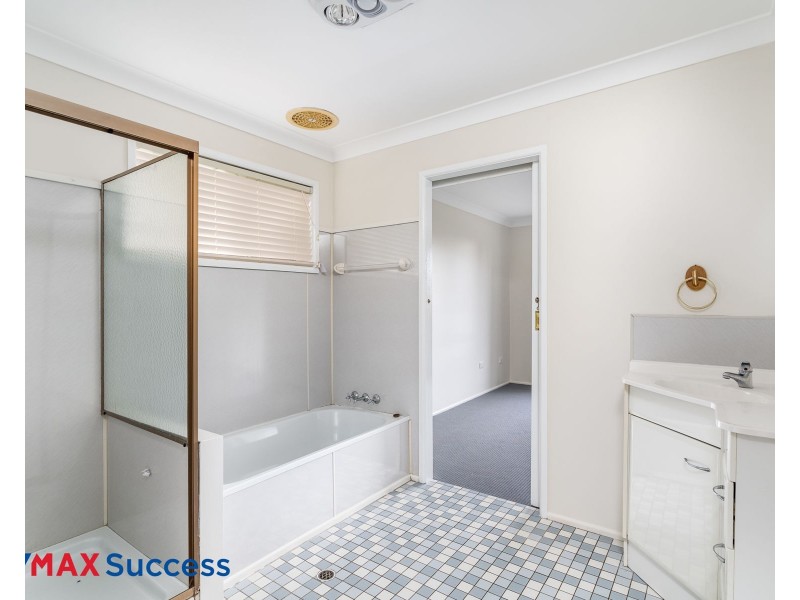 9 Melita Crescent, Wilsonton Heights QLD 4350