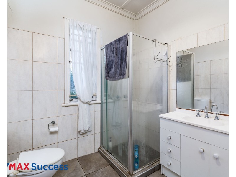 76 Lindsay Street, East Toowoomba QLD 4350