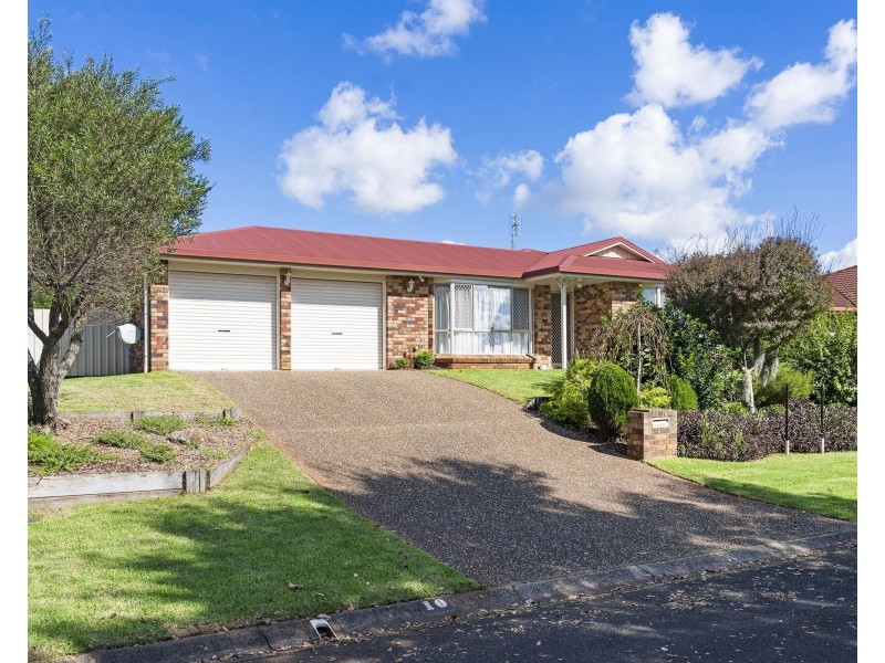 10 Poinsettia Court, Middle Ridge QLD 4350