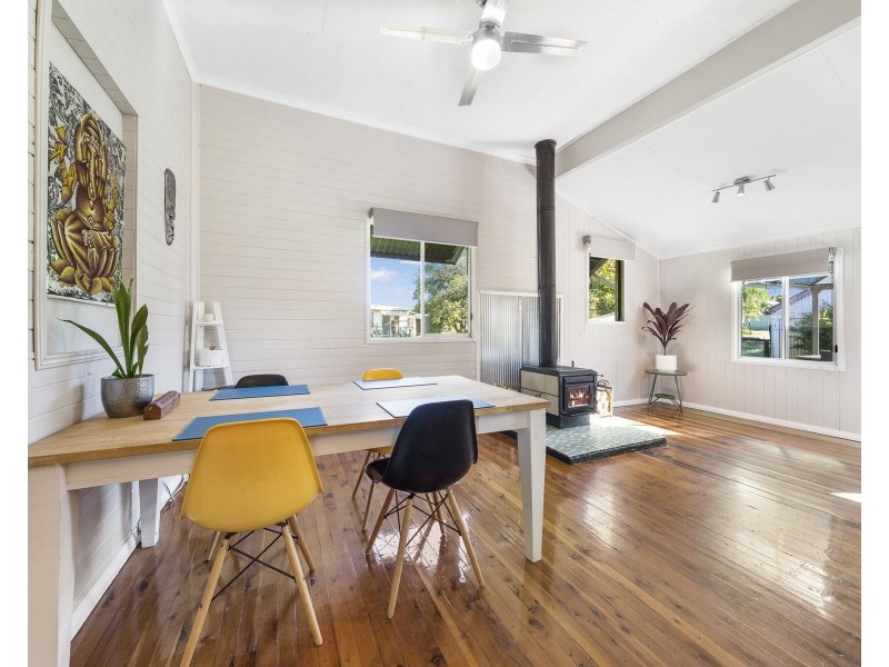 15 Lilly Street, Goombungee QLD 4354