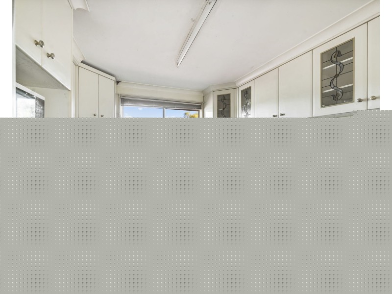 10 Tracey Street, Rangeville QLD 4350