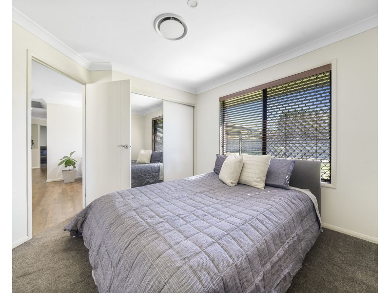 6 Bernard Court, Highfields QLD 4352