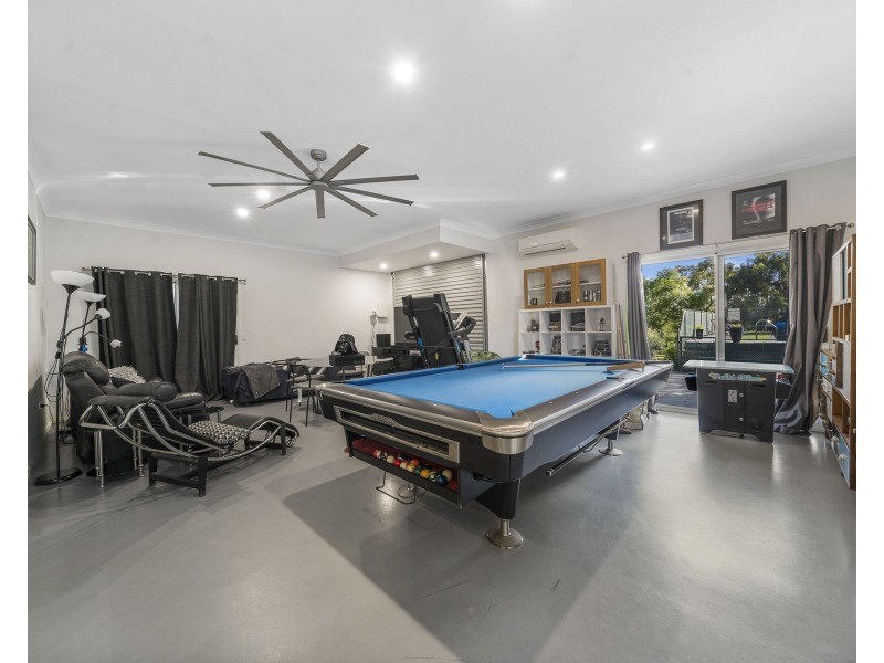 11 Phalaris Court, Meringandan West QLD 4352