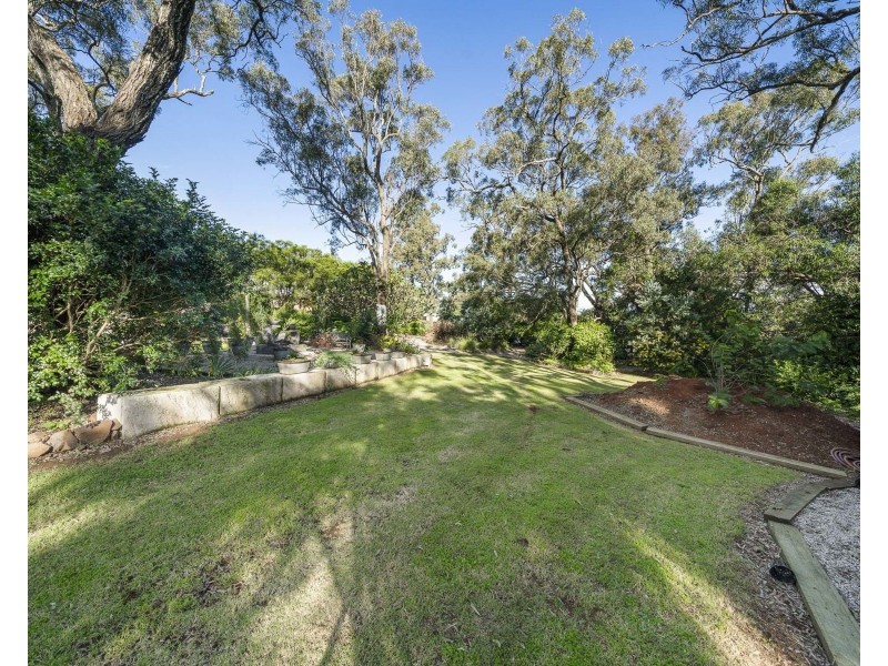 11 Phalaris Court, Meringandan West QLD 4352