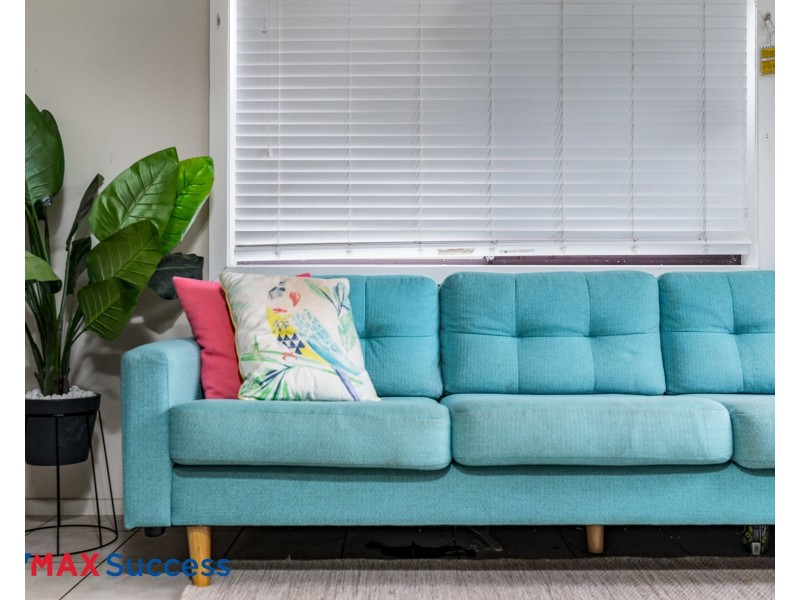 90 South Street, Rangeville QLD 4350